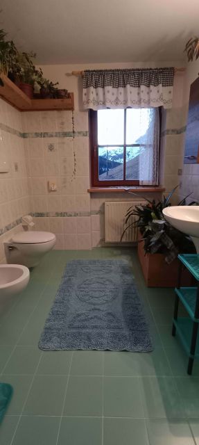 Image: Room with breakfast